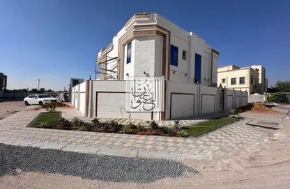 Villa - 5 Bedrooms - 5 Bathrooms for sale in Al Helio - Ajman