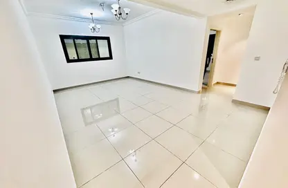 Apartment - 1 Bedroom - 2 Bathrooms for rent in Muwaileh 29 Building - Muwaileh - Sharjah
