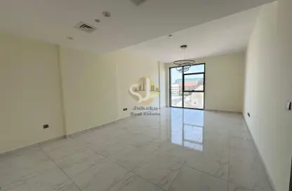 Apartment - 1 Bedroom - 2 Bathrooms for rent in Al Garhoud - Dubai