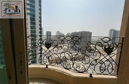 Apartment - 3 Bedrooms - 4 Bathrooms for rent in Al Khan Lagoon - Al Khan - Sharjah