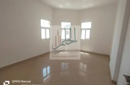 شقة - غرفة نوم - 2 حمامات للايجار في الراشدية 3 - الراشدية - عجمان
