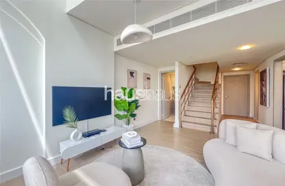 Duplex - 1 Bedroom - 2 Bathrooms for rent in Sky Gardens - DIFC - Dubai