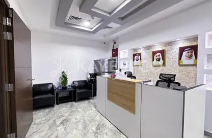Office Space - Studio - 1 Bathroom for rent in The Burlington - Business Bay - Dubai