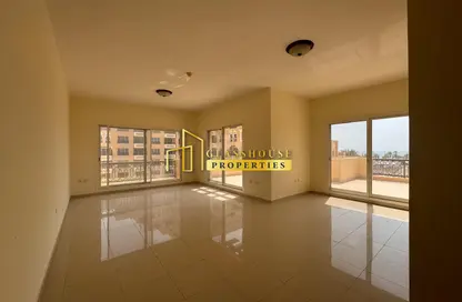 شقة - غرفة نوم - 2 حمامات للبيع في فيروز - باب البحر - جزيرة المرجان - رأس الخيمة