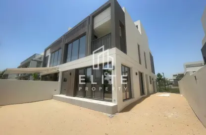 Villa - 4 Bedrooms - 6 Bathrooms for rent in Aura - Tilal Al Ghaf - Dubai