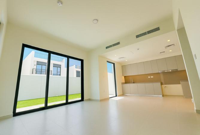 15181401 - Property Image 3