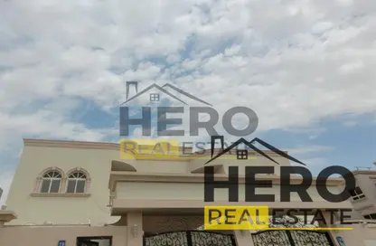 Villa - 4 Bedrooms - 6 Bathrooms for rent in Shakhbout City - Abu Dhabi