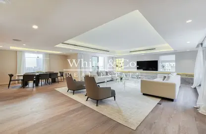 Living / Dining Room image for: Apartment - 4 Bedrooms - 6 Bathrooms for sale in Sadaf 8 - Sadaf - Jumeirah Beach Residence - Dubai, Image 1