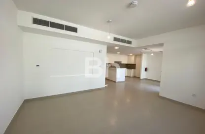 Townhouse - 3 Bedrooms - 4 Bathrooms for rent in Noor Townhouses - Town Square - Dubai