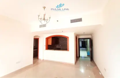 شقة - 2 غرف نوم - 3 حمامات للايجار في 6 روز - برشا هايتس (تيكوم) - دبي