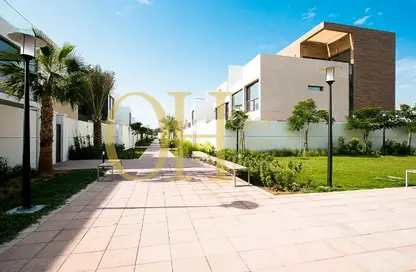 Terrace image for: Townhouse - 3 Bedrooms - 4 Bathrooms for sale in Faya at Bloom Gardens - Bloom Gardens - Al Salam Street - Abu Dhabi, Image 1