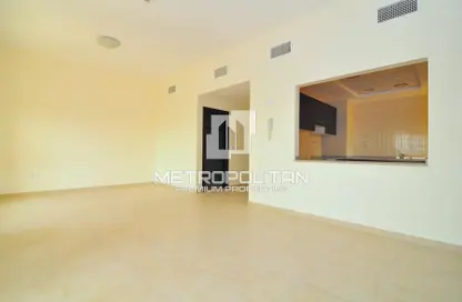 Empty Room image for: Apartment - 3 Bedrooms - 4 Bathrooms for sale in Al Thamam 45 - Al Thamam - Remraam - Dubai, Image 1
