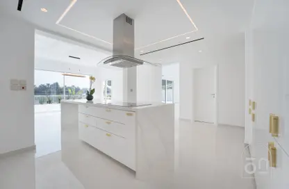 Villa - 6 Bedrooms - 7 Bathrooms for rent in Meadows 5 - Meadows - Dubai