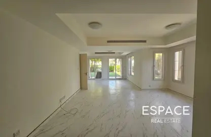 Townhouse - 3 Bedrooms - 3 Bathrooms for rent in Springs 3 - The Springs - Dubai