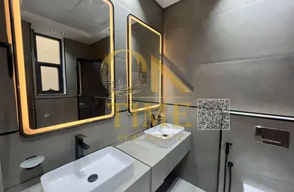 فيلا - 6 غرف نوم - 8 حمامات للبيع في الباهيه هيلز - الباهية - عجمان