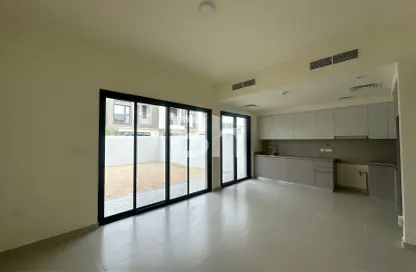 Townhouse - 3 Bedrooms - 4 Bathrooms for rent in Greenviews 2 - EMAAR South - Dubai South (Dubai World Central) - Dubai