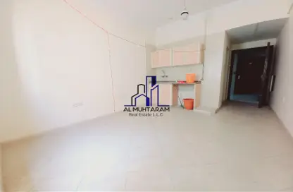 Apartment - Studio - 1 Bathroom for rent in Al Yarmouk - Al Qasimia - Sharjah