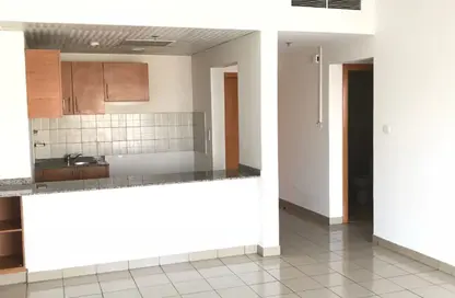 شقة - غرفة نوم - 2 حمامات للبيع في برج انديجو - مجمع دبي ريزيدنس - دبي