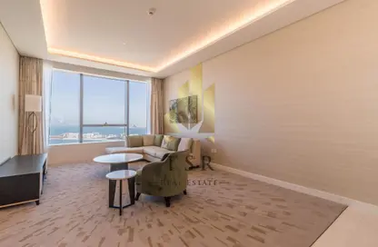 Apartment - 1 Bedroom - 2 Bathrooms for rent in The Palm Tower - Palm Jumeirah - Dubai