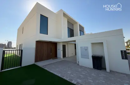 Villa - 4 Bedrooms - 4 Bathrooms for rent in Shams Townhouses - Town Square - Dubai