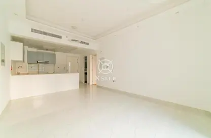 Apartment - 1 Bedroom - 2 Bathrooms for rent in Alcove - Jumeirah Village Circle - Dubai