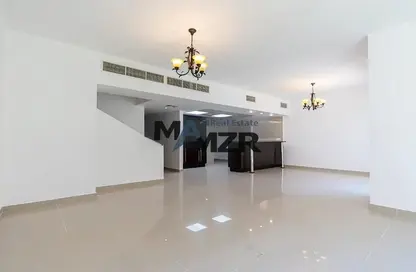 Villa - 4 Bedrooms - 5 Bathrooms for sale in Al Reef Villas - Al Reef - Abu Dhabi