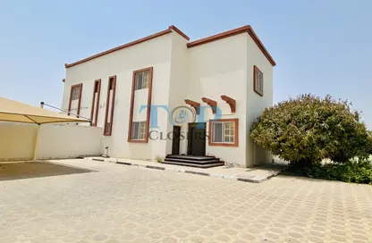 Apartment - 4 Bedrooms - 5 Bathrooms for rent in Al Mnaizlah - Falaj Hazzaa - Al Ain