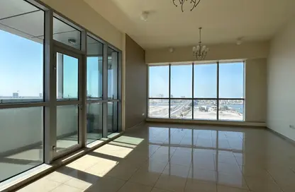 Apartment - 1 Bedroom - 2 Bathrooms for rent in Julphar Residential Tower - Julphar Towers - Al Nakheel - Ras Al Khaimah