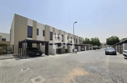 تاون هاوس - 2 غرف نوم - 3 حمامات للبيع في مساكن نسمه - ّالطي - الشارقة