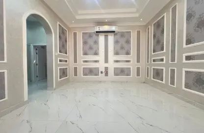 Apartment - Studio - 1 Bathroom for rent in Al Shamkha - Abu Dhabi
