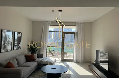 Living Room image for: Apartment - 1 Bedroom - 1 Bathroom for sale in Reflection - Shams Abu Dhabi - Al Reem Island - Abu Dhabi, Image 1