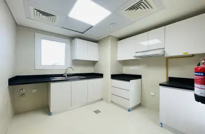 Apartment - 1 Bedroom - 2 Bathrooms for rent in Rawdhat - Airport Road - Abu Dhabi
