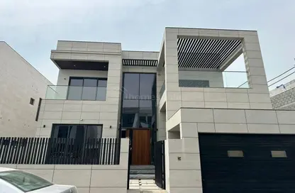 Villa - 5 Bedrooms - 6 Bathrooms for sale in Jumeirah Park Homes - Jumeirah Park - Dubai