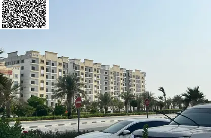 شقة - 2 غرف نوم - 3 حمامات للبيع في قرية الأميرة - عجمان