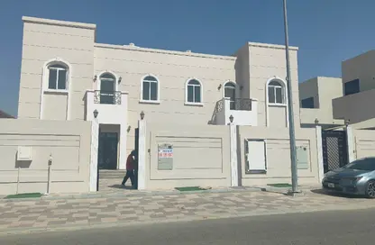 فيلا - 4 غرف نوم - 6 حمامات للايجار في حوشي 2 - حوشي - البادي - الشارقة