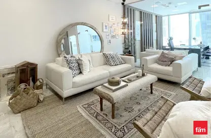 مكتب - استوديو - 1 حمام للايجار في القمة - الخليج التجاري - دبي