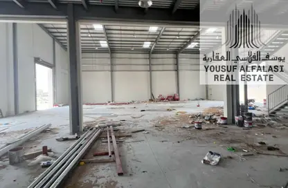 Warehouse - Studio - 4 Bathrooms for rent in Umm Al Thuoob - Umm Al Quwain