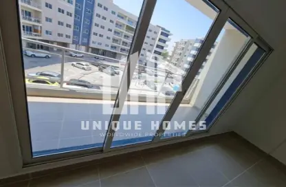 Apartment - 2 Bedrooms - 2 Bathrooms for sale in Al Reef Downtown - Al Reef - Abu Dhabi