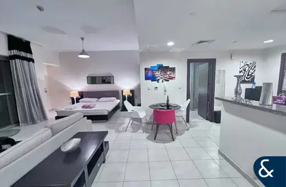 شقة - 1 حمام للايجار في J برج - الأبراج الإدارية - الخليج التجاري - دبي