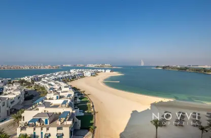 Apartment - 3 Bedrooms - 4 Bathrooms for rent in Al Khudrawi - Shoreline Apartments - Palm Jumeirah - Dubai