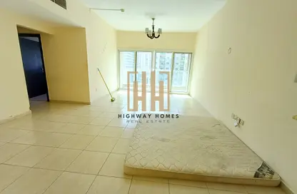 Apartment - 2 Bedrooms - 2 Bathrooms for rent in Street 20 - Al Nahda - Sharjah
