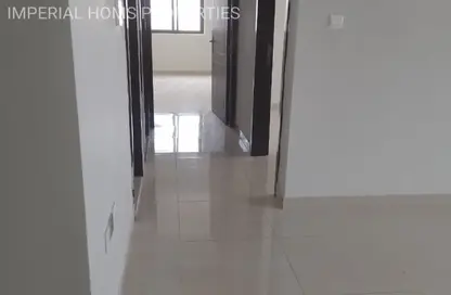 Apartment - 2 Bedrooms - 3 Bathrooms for rent in Al Jurf 2 - Al Jurf - Ajman Downtown - Ajman