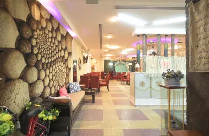 Shop - Studio - 2 Bathrooms for rent in Baniyas Square - Deira - Dubai Shop - Studio - 2 Bathrooms for rent in Baniyas Square - Deira - Dubai