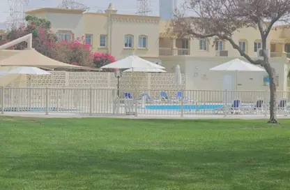 Townhouse - 2 Bedrooms - 3 Bathrooms for rent in Springs 12 - The Springs - Dubai