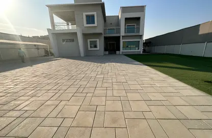 Villa - 6 Bedrooms - 7+ Bathrooms for rent in Al Khawaneej 1 - Al Khawaneej - Dubai