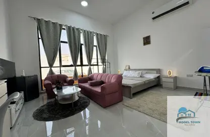 Apartment - Studio - 1 Bathroom for rent in Khalifa City A Villas - Khalifa City A - Khalifa City - Abu Dhabi