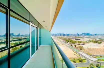 Apartment - 3 Bedrooms - 5 Bathrooms for rent in United Square - Al Khalidiya - Abu Dhabi