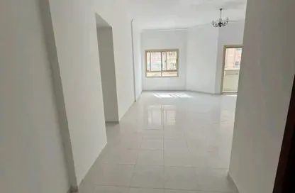 Apartment - 3 Bedrooms - 3 Bathrooms for rent in Al Naemiya Tower 2 - Al Naemiya Towers - Al Nuaimiya - Ajman