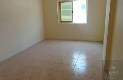 Apartment - 2 Bedrooms - 1 Bathroom for rent in Al Rumailah building - Al Rumailah 2 - Al Rumaila - Ajman