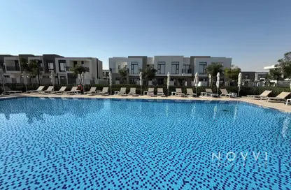 Villa - 3 Bedrooms - 3 Bathrooms for rent in Greenviews 2 - EMAAR South - Dubai South (Dubai World Central) - Dubai